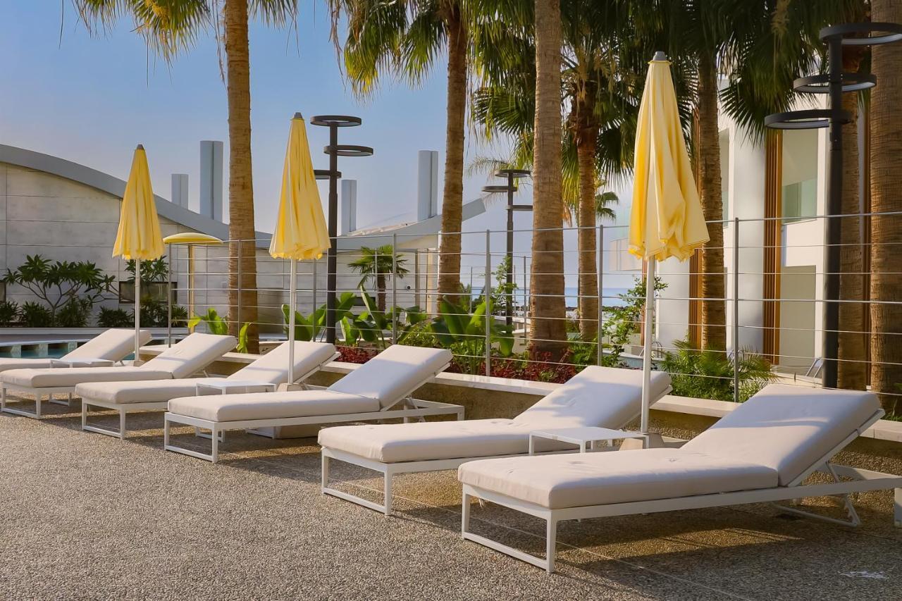 เลอเบย์ บีช โฮเต็ล Hotel ลาร์นาคา ภายนอก รูปภาพ