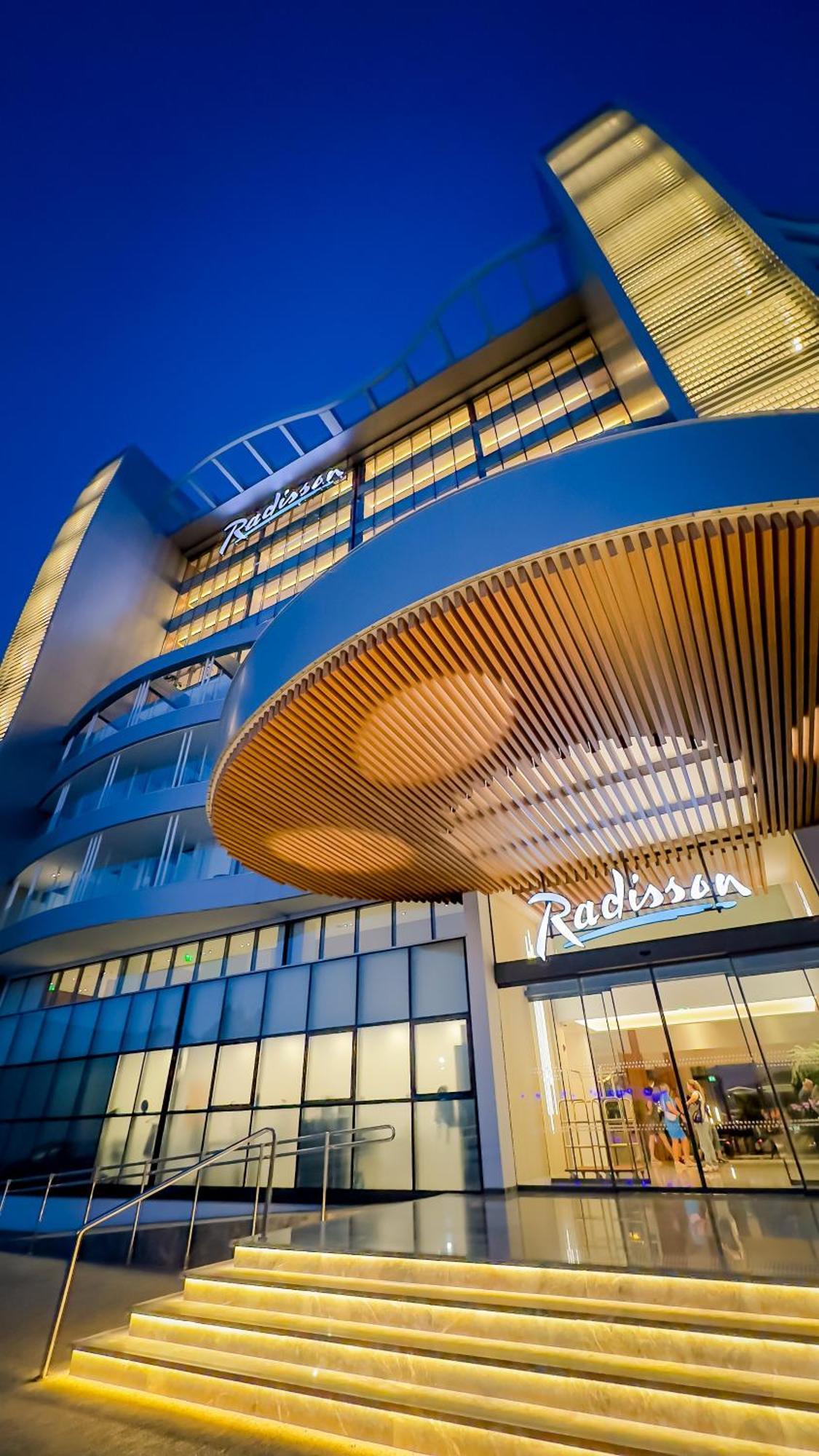 เลอเบย์ บีช โฮเต็ล Hotel ลาร์นาคา ภายนอก รูปภาพ
